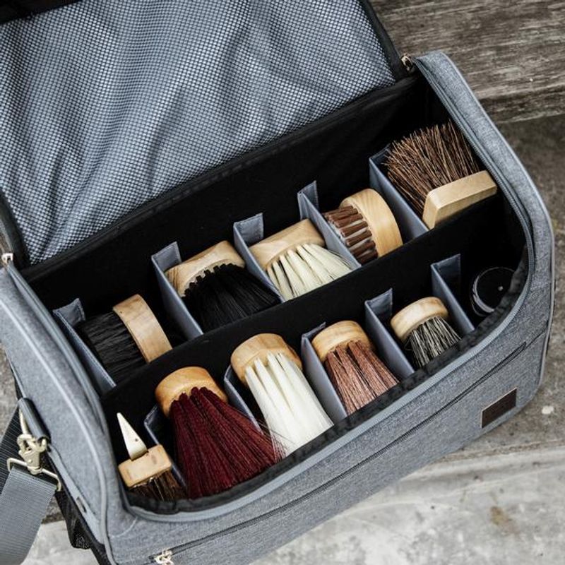 Kentucky Grooming Bag